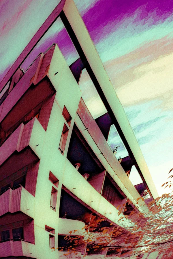Paris, immeuble (mauve)